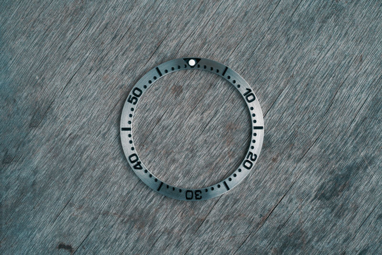 Image title bezel watch frame