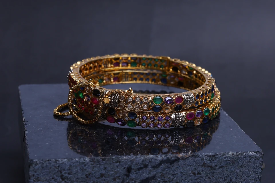 colour in high and fine jewellery