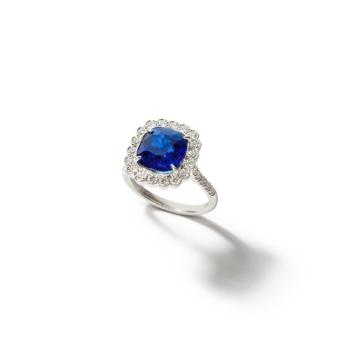 The Sapphire Diamond Ring