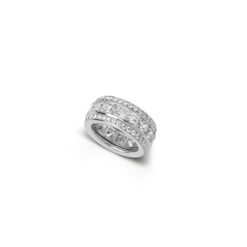 The Radiant Diamond Ring