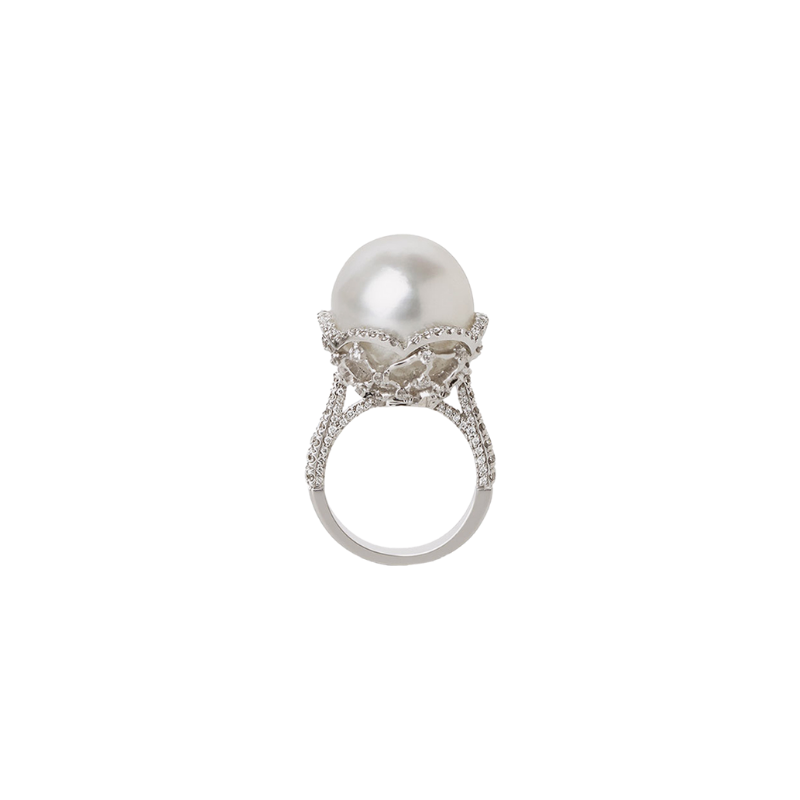 The Akoya Pearl Ring